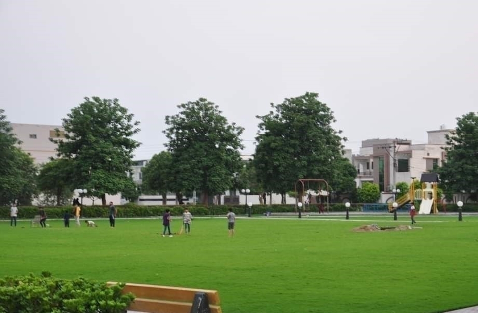 5 marla plot for sale in Wapda City Faisalabad
