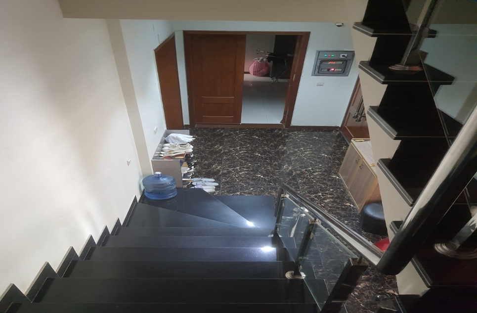 12 marla house for rent in Phase 1 Wapda Town Multan