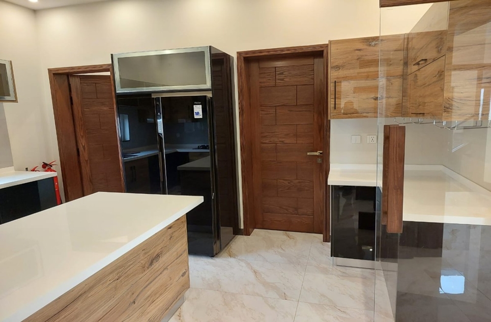 1 Kanal Beautiful House for Sale in Block X Phase 7 DHA Lahore