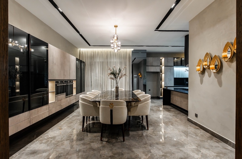 1 Kanal Full Luxury Furnished House for Sale in Block C Phase 6 DHA Lahore