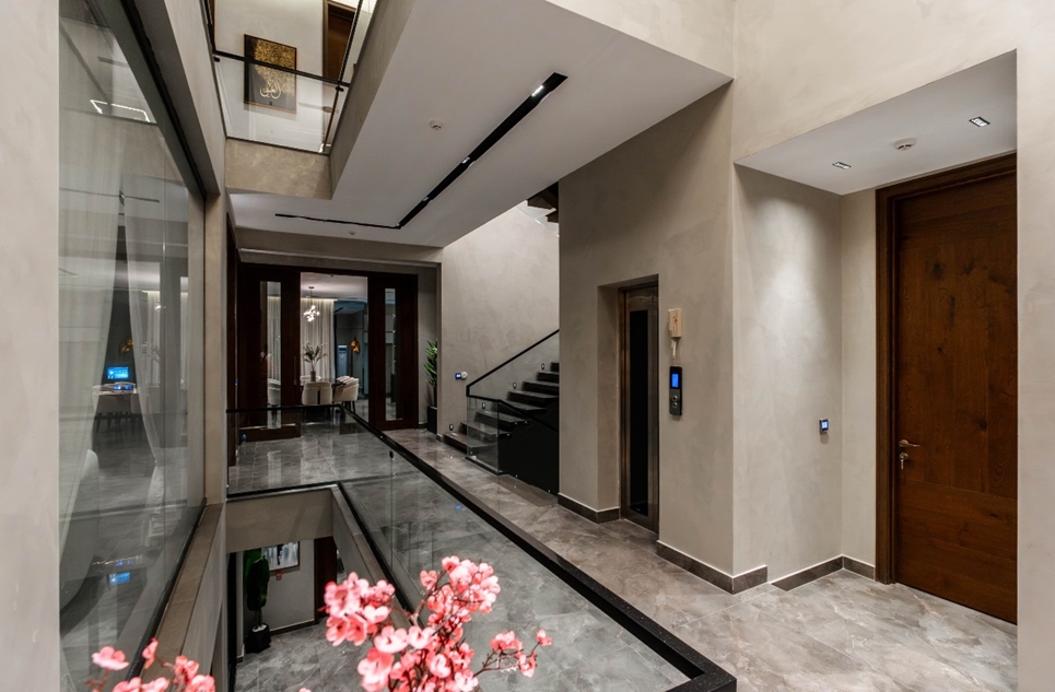 1 Kanal Full Luxury Furnished House for Sale in Block C Phase 6 DHA Lahore