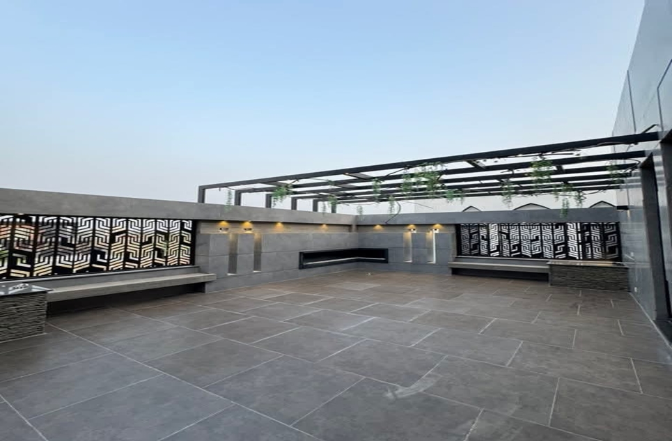 1 Kanal House for Sale in Block S, Phase 7, DHA Lahore (Furnished)