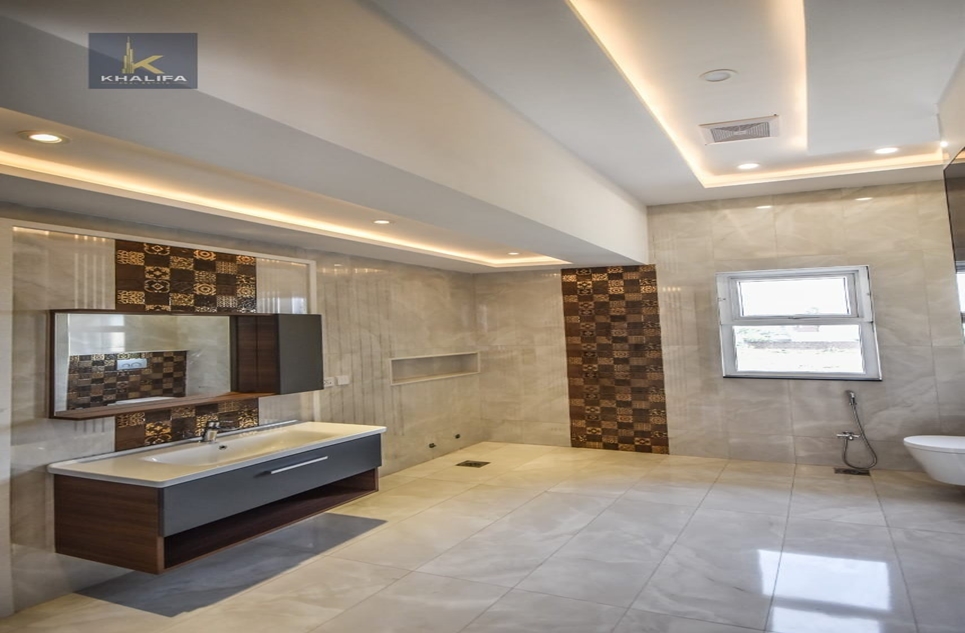 1 Kanal House for Sale in Block N, Phase 6, DHA Lahore