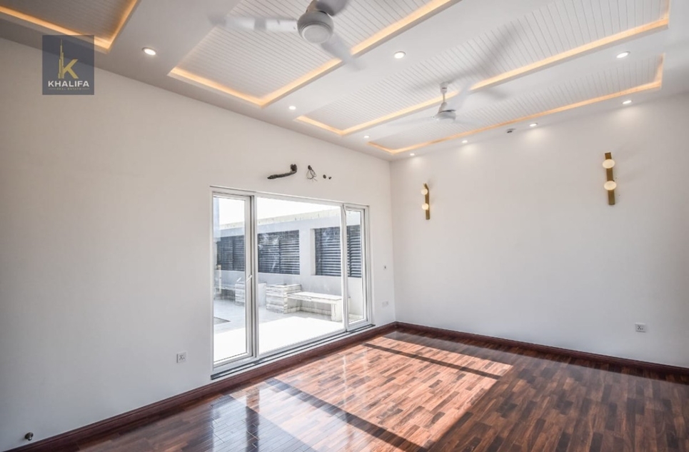 1 Kanal House for Sale in Block N, Phase 6, DHA Lahore