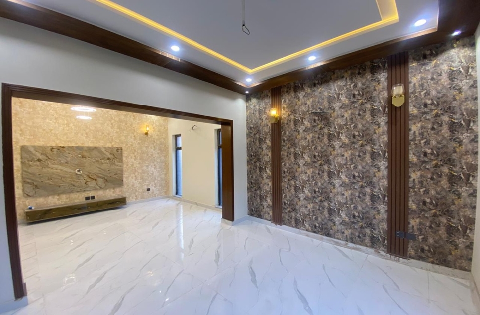 5 Marla Brand New Designer House For Sale in Block F Royal Orchard Multan
