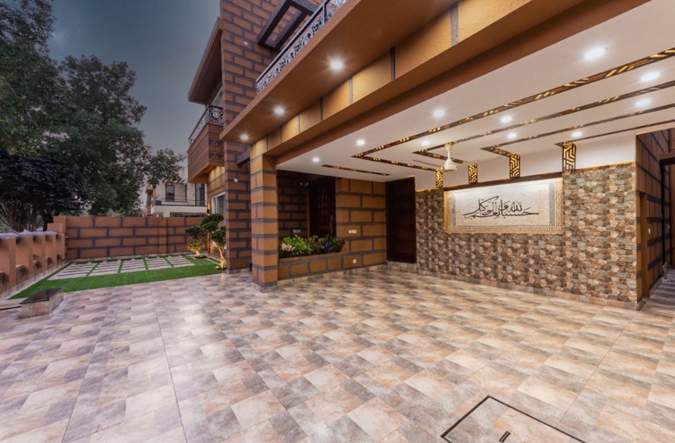 1 kanal house for sale in Lahore