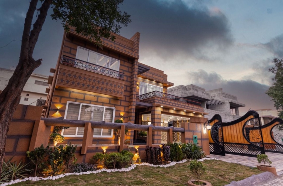 1 kanal house for sale in Lahore