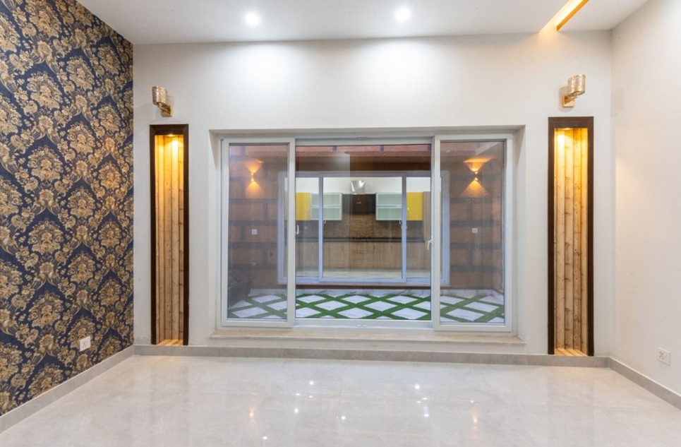 1 kanal house for sale in Lahore