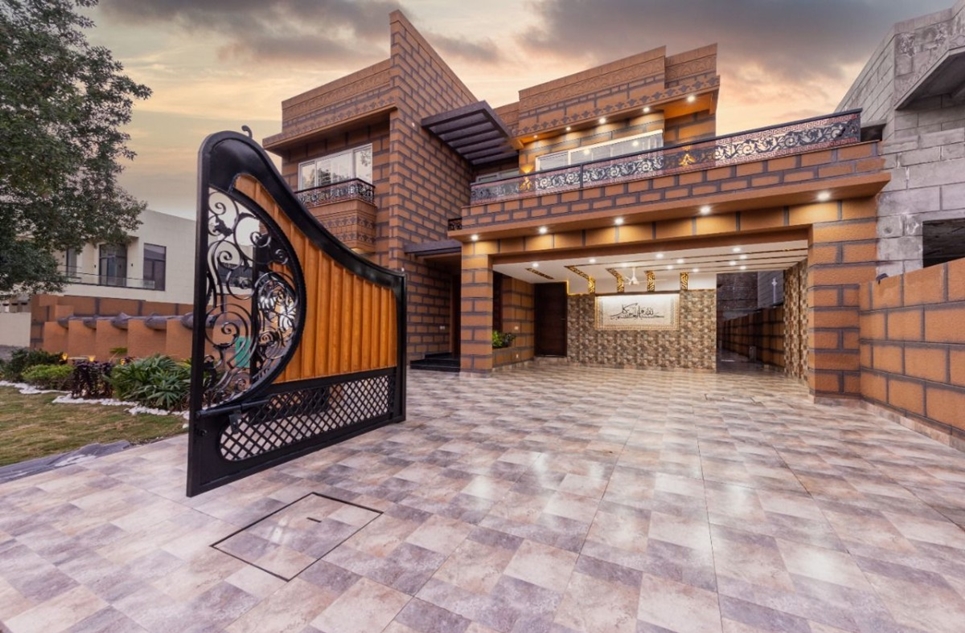 1 kanal house for sale in Lahore