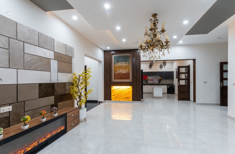 1 kanal house for sale in Lahore