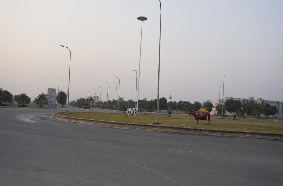 5 marla plot for sale in Phase 4 Bahria Orchard Lahore