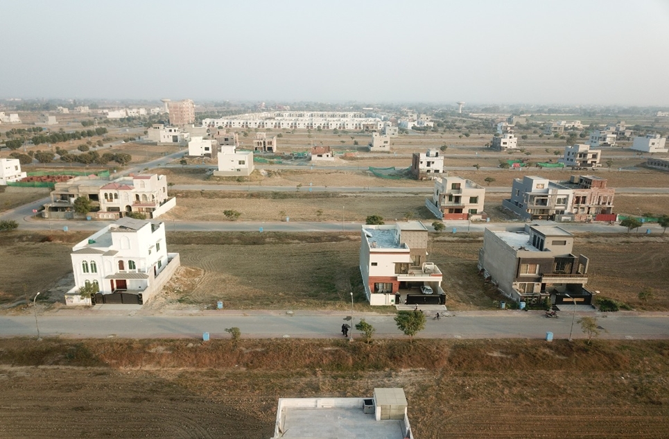 5 marla plot for sale in Phase 4 Bahria Orchard Lahore