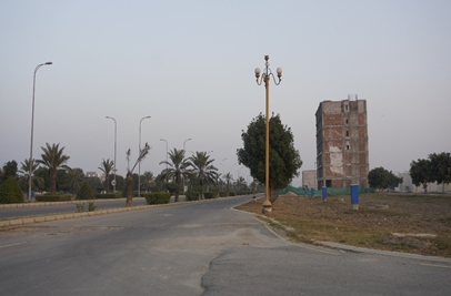 10 marla plot for sale in Phase 4 Bahria Orchard Lahore