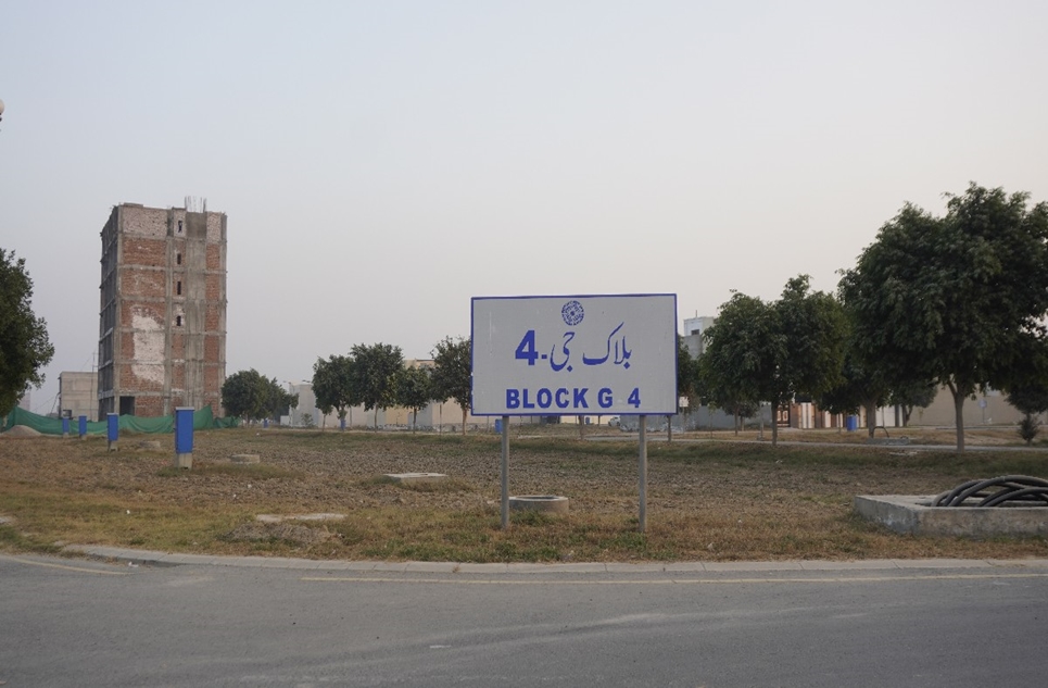 10 marla plot for sale in Phase 4 Bahria Orchard Lahore