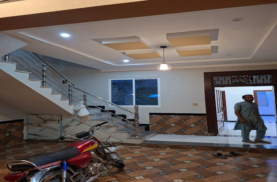 6 marla house for sale in Airport Housing Society Rawalpindi